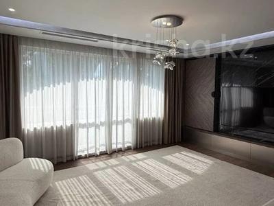 3-бөлмелі пәтер · 150 м² · 4/5 қабат, Самал-2 ш/а., Фурманова, бағасы: 210 млн ₸ в Алматы, Медеуский р-н