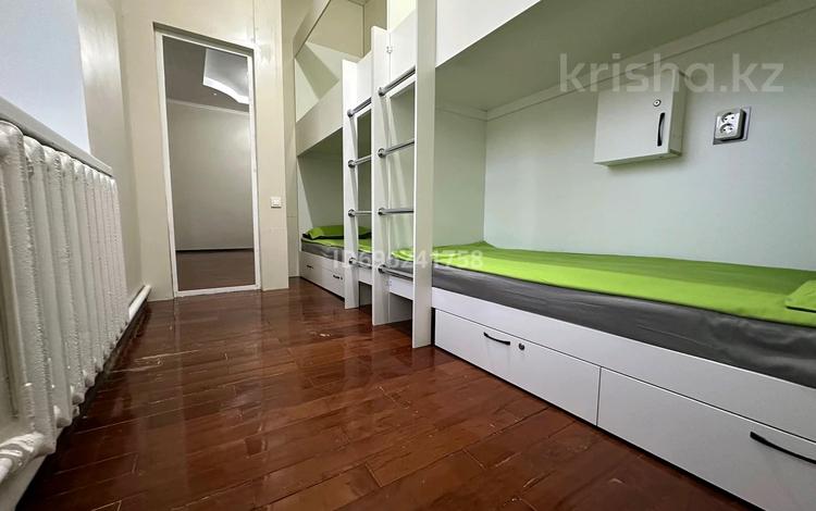 1 комната · 20 м², мкр Таусамалы, Бектембая 40 — Жандосова - Яссауи за 40 500 〒 в Алматы, Наурызбайский р-н — фото 7