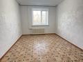 3-бөлмелі пәтер · 68 м² · 4/5 қабат, мкр 4 15, бағасы: 26 млн ₸ в Уральске — фото 3