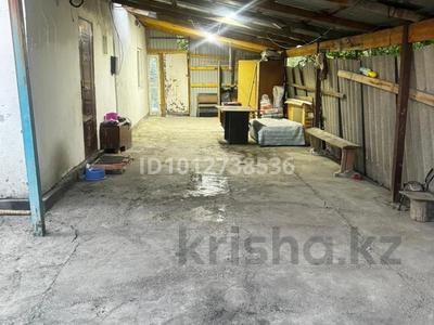 Отдельный дом · 2 комнаты · 60 м² · 6 сот., мкр Северо-Западный, Водапрводная 42 — Красный камень дача за 5.5 млн ₸ в Талдыкоргане