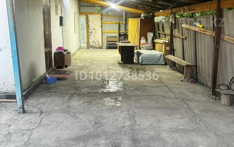 Отдельный дом · 2 комнаты · 60 м² · 6 сот., мкр Северо-Западный, Водапрводная 42 — Красный камень дача за 5.5 млн ₸ в Талдыкоргане — фото 2