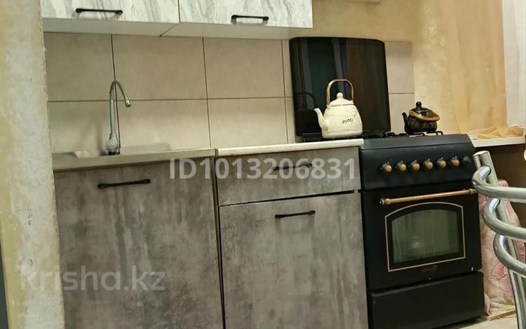 2-бөлмелі пәтер · 45 м² · 3/5 қабат, 16-шағынаудан, Майкудук, 16й микрорайон 2.а., бағасы: 9.4 млн ₸ в Караганде, Алихана Бокейханова р-н — фото 2