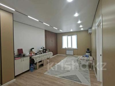 3-бөлмелі пәтер · 74 м² · 5/10 қабат, Учетный квартал 272, бағасы: 36 млн ₸ в Абай