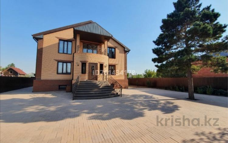 Отдельный дом · 6 комнат · 320 м² · 12 сот., мкр Новый Город, Космонавтов 78 — Гоголя, в сторону Таира за 215 млн 〒 в Караганде, Казыбек би р-н — фото 14