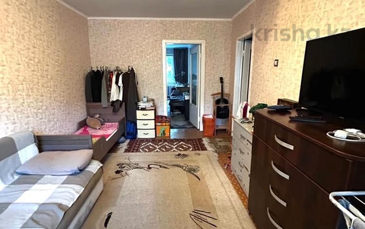 2-комнатная квартира · 45 м² · 2/5 этаж, мкр Казахфильм 12 — Альфараби Есиналиева за 230 000 ₸ в Алматы, Бостандыкский р-н — фото 2