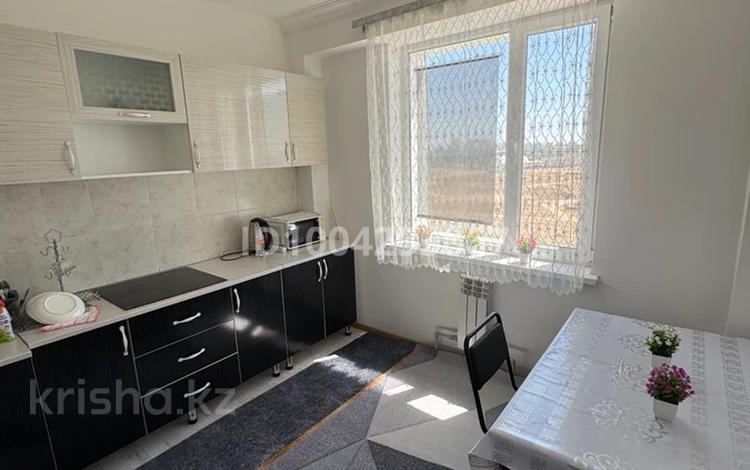 1-комнатная квартира · 40 м² · 8/9 этаж, 36 1/5 — ЦОН, рядом Олимпик центр за 95 000 ₸ в Туркестане — фото 13