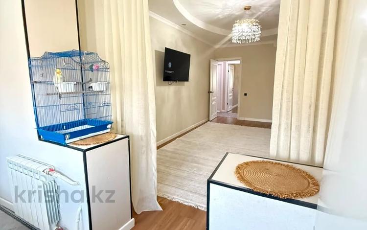 3-комнатная квартира · 70 м² · 3/5 этаж, 13-й мкр 7а за 25 млн ₸ в Актау — фото 2