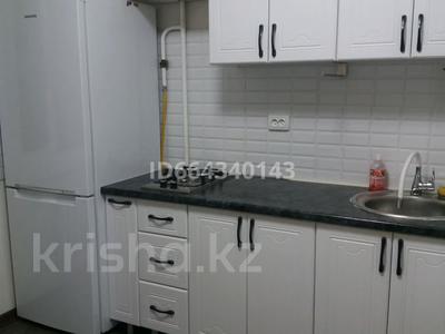 Аренда квартир посуточно в Актюбинской обл.: 1-комнатная квартира, 50 м², 8/10 этаж посуточно, 11мкр 19 — Маметова за 8 000 〒 1-комнатная квартира, 50 м², 8/10 этаж посуточно, 11мкр 19 — Маметова за 8 000 〒 в Актобе