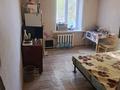 1-бөлмелі пәтер, 12 м², 2/9 қабат, Курмангазы 165 — Абая, бағасы: 3.5 млн 〒 в Уральске, мкр Школьник — фото 2