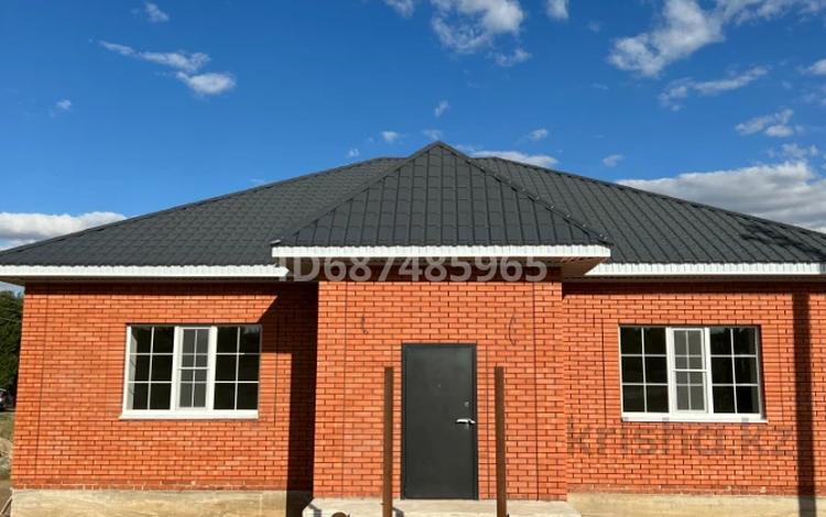 Отдельный дом · 4 комнаты · 165 м² · 10 сот., Акжар 2 за 38 млн 〒 в Актобе, жилой массив Акжар-2 — фото 4