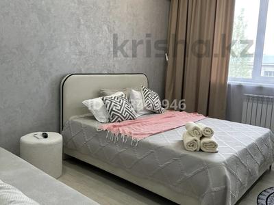1-комнатная квартира · 42 м² · 2/5 этаж, Муканова 51/8 за 15 000 ₸ в Караганде, Казыбек би р-н