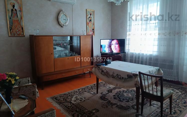3-бөлмелі пәтер · 72.5 м² · 2/2 қабат, ул. Бегим ана 2 — жд. вокзала, бағасы: 15 млн ₸ в  — фото 6