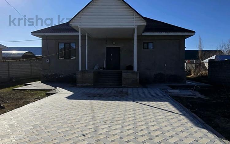 Отдельный дом · 5 комнат · 180 м² · 8 сот., Мустафы Шокай за 57 млн 〒 в Таразе — фото 2