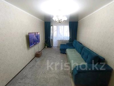 2-комнатная квартира, 45 м², 2/5 этаж, мухита за 15.5 млн 〒 в Уральске