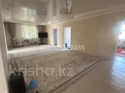 Жеке үй · 4 бөлме · 141.8 м² · 15 жүзд., Шұғыла 14, бағасы: 18 млн ₸ в Новой жизни