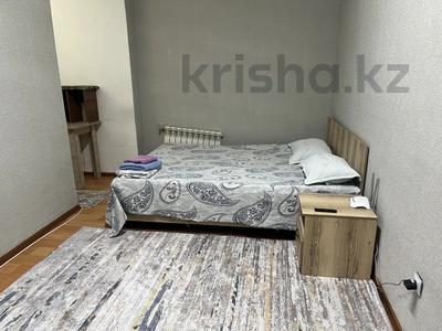 1-комнатная квартира · 18 м² · 1/9 этаж, мкр Аксай-1А 27А — Толе би - Момышулы за 2 000 〒 в Алматы, Ауэзовский р-н