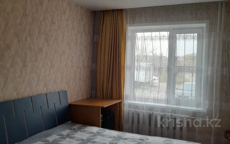 4-бөлмелі пәтер · 77.4 м² · 1/10 қабат, Карменова 76 — 905-Стройка, бағасы: 28 млн ₸ в Семее — фото 2
