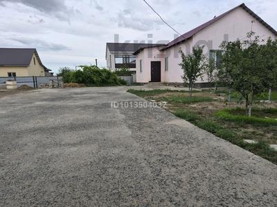 Отдельный дом · 2 комнаты · 70 м² · 10 сот., мкр Балауса, Шерхан муртаза 69 — Школы за 27 млн ₸ в Атырау