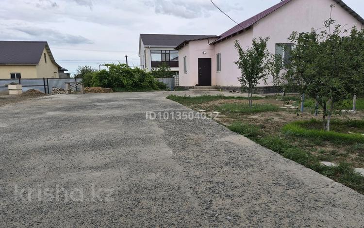 Жеке үй · 2 бөлме · 70 м² · 10 жүзд., мкр Балауса, Шерхан муртаза 69 — Школы, бағасы: 27 млн ₸ в Атырау — фото 2