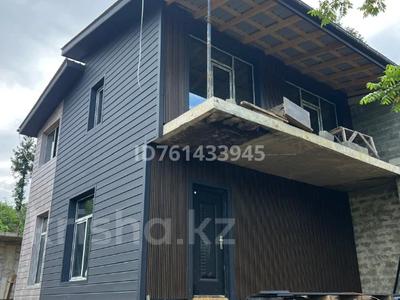 Отдельный дом · 4 комнаты · 130 м² · 3 сот., Тамар Мепе за 95 млн ₸ в Батуми
