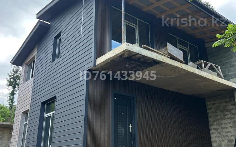 Отдельный дом · 4 комнаты · 130 м² · 3 сот., Тамар Мепе за 95 млн ₸ в Батуми — фото 3