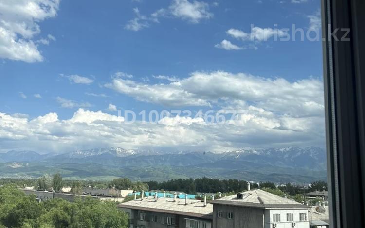 2-бөлмелі пәтер · 69.8 м² · 8/9 қабат, мкр Кулагер 36, бағасы: 48 млн ₸ в Алматы, Жетысуский р-н — фото 2