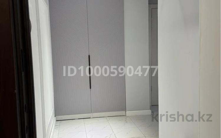 3-бөлмелі пәтер · 96.4 м² · 4/4 қабат, Липецкая 4, бағасы: 40 млн ₸ в Караганде, Казыбек би р-н — фото 2