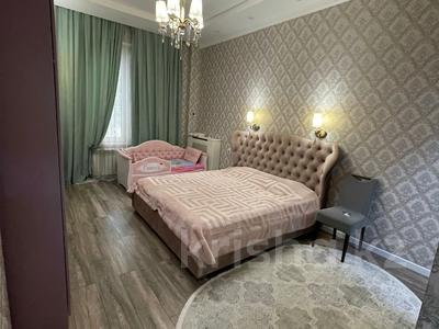 4-комнатная квартира, 107 м², 1/7 этаж, мкр. Мирас за 96 млн 〒 в Алматы, Бостандыкский р-н