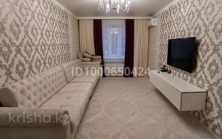 3-бөлмелі пәтер · 89.9 м² · 5/7 қабат, мкр. Алтын орда, мкр Батыс 2 49Д, бағасы: 36 млн ₸ в Актобе — фото 3