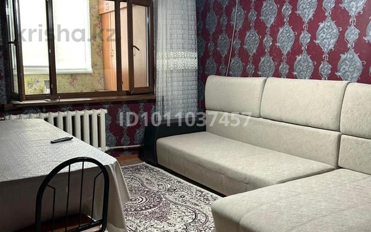 3-бөлмелі пәтер · 70 м² · 2/5 қабат, Абуова 8, бағасы: 170 000 ₸ в  — фото 2