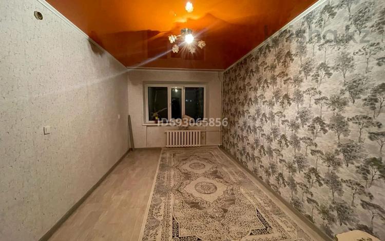 1-бөлмелі пәтер, 18 м², 4/4 қабат ай сайын, Авиагородок 13, бағасы: 30 000 〒 в Актобе, мкр Авиагородок — фото 2