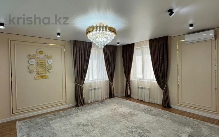 4-комнатная квартира · 125 м² · 10/25 этаж, мкр 11 за 36 млн ₸ в Актобе — фото 2