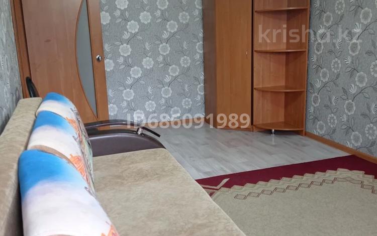 1-комнатная квартира · 30 м² · 1/5 этаж, Айталиева 17 — Район 31 школа за 110 000 ₸ в Уральске — фото 2