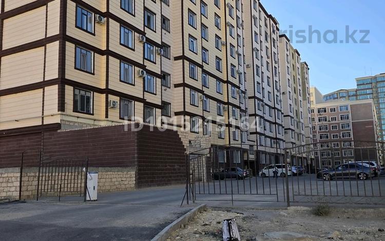 1-бөлмелі пәтер · 50 м² · 7/10 қабат, 16-ш/а., бағасы: 10 000 ₸ в Актау, 16-й мкр  — фото 2