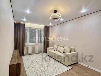 2-комнатная квартира · 60 м² · 1/17 этаж, Абылай хана 5/3 — ЕНУ , набережная. Пушкина за 27 млн ₸ в Астане, Алматы р-н