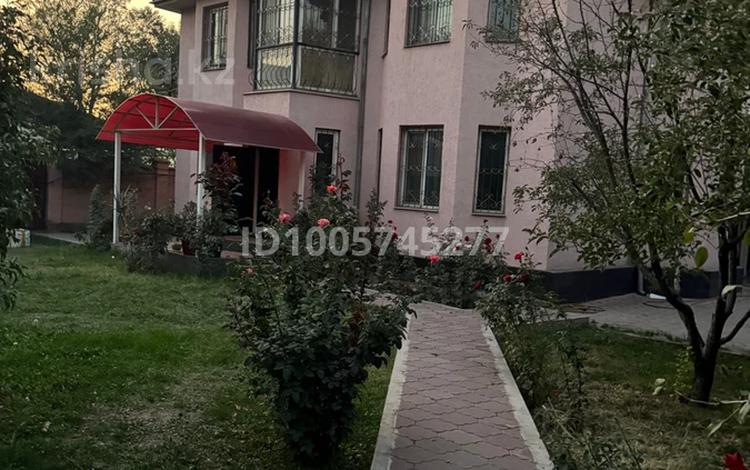 Отдельный дом · 5 комнат · 280 м² · 12 сот., Азербаева за 72 млн 〒 в Абае — фото 2