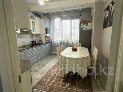 3-комнатная квартира · 90 м² · 6/9 этаж, мкр Сайран, Утеген батыра за 71 млн ₸ в Алматы, Ауэзовский р-н