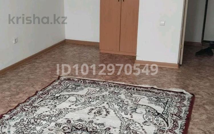 1-комнатная квартира · 49 м² · 4/9 этаж, 3 микрорайон 169 — Нур Сити, рядом 82 школа за 85 000 ₸ в Актобе — фото 2