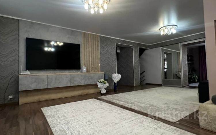 Отдельный дом · 5 комнат · 350 м² · 20 сот., 7 микрорайон 58 за 110 млн 〒 в Риддере — фото 15