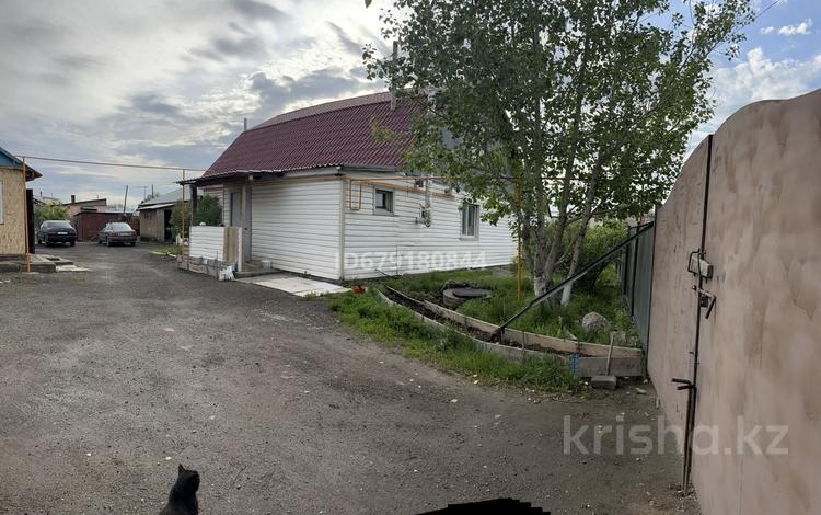 Отдельный дом · 8 комнат · 200 м² · 12 сот., Бокеева — Герцена за 60 млн ₸ в Астане, Сарыарка р-н — фото 5