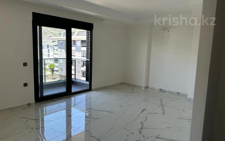 2-бөлмелі пәтер · 55 м² · 4/6 қабат, Кестель 7, бағасы: 45 млн 〒 в Аланье — фото 4