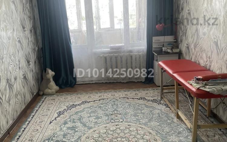 2-комнатная квартира · 51.8 м² · 9/9 этаж, мкр 11 42 за 13.5 млн ₸ в Актобе — фото 2
