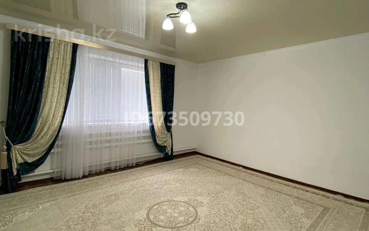 Отдельный дом · 3 комнаты · 100 м² · 10 сот., пгт Балыкши 48 — 6 за 23 млн 〒 в Атырау — фото 32