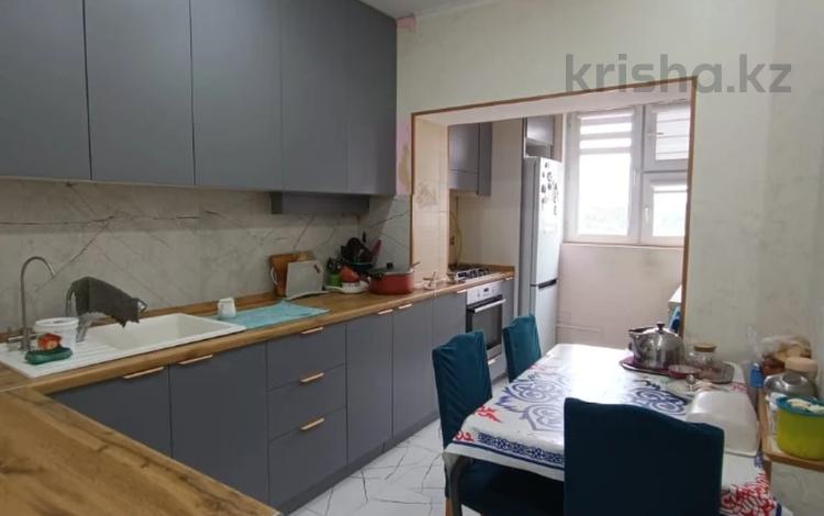 3-комнатная квартира · 70 м² · 4/5 этаж, 27-й мкр 44 за 19.3 млн ₸ в Актау — фото 2