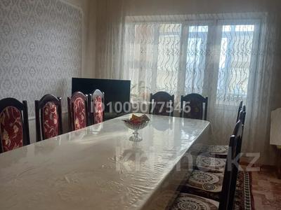 4-бөлмелі пәтер · 81 м² · 4/5 қабат, мкр Самал 44, бағасы: 20 млн 〒 в Таразе