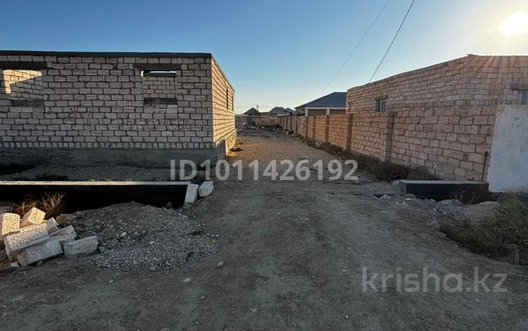 Участок · 10 соток, Тамшалы 9 коше — Батыр ауылы Тамшалы 9көшеден үй сатылпды за 5.5 млн ₸ — фото 2