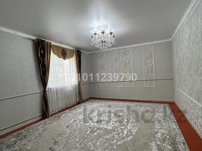 Отдельный дом · 7 комнат · 260 м² · 6 сот., Көктөбе 11 а — 7 мектеп, Қапал батыр, гагарин қиылысы за 25 млн 〒 в Ленгере