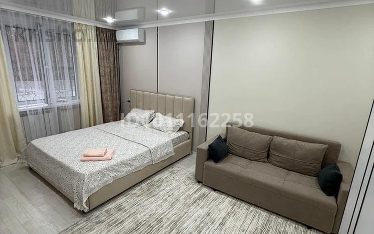 1-комнатная квартира · 31 м² · 2 этаж, Байзак батыра — Байзак батыра угол Желтоксан. за 10 000 ₸ в Таразе — фото 2