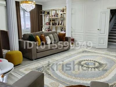 3-бөлмелі пәтер · 118 м² · 4/10 қабат, Курмангазы 179, бағасы: 48.8 млн ₸ в Уральске