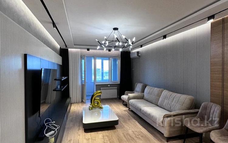 4-комнатная квартира · 130 м² · 10/17 этаж, Керей и Жанибек хандар 22 за 600 000 ₸ в Астане, Есильский р-н — фото 2